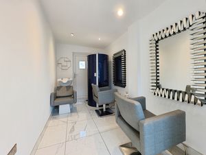 Photo 1- click for photo gallery